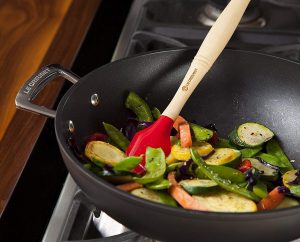 wok con recubrimiento antiadherente