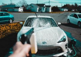 Cómo lavar tu coche con una hidrolimpiadora